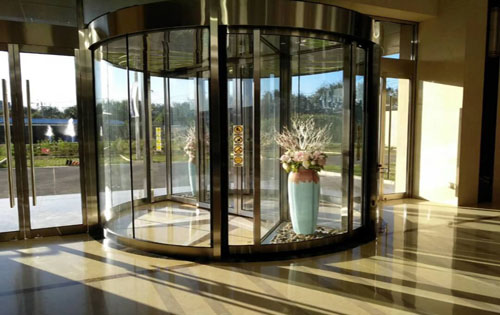 晶能梦谷旋转门